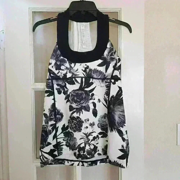Lululemon Floral Athletic Racerback Top Size 8 Workout Loungewear Outdoors - Picture 1 of 9